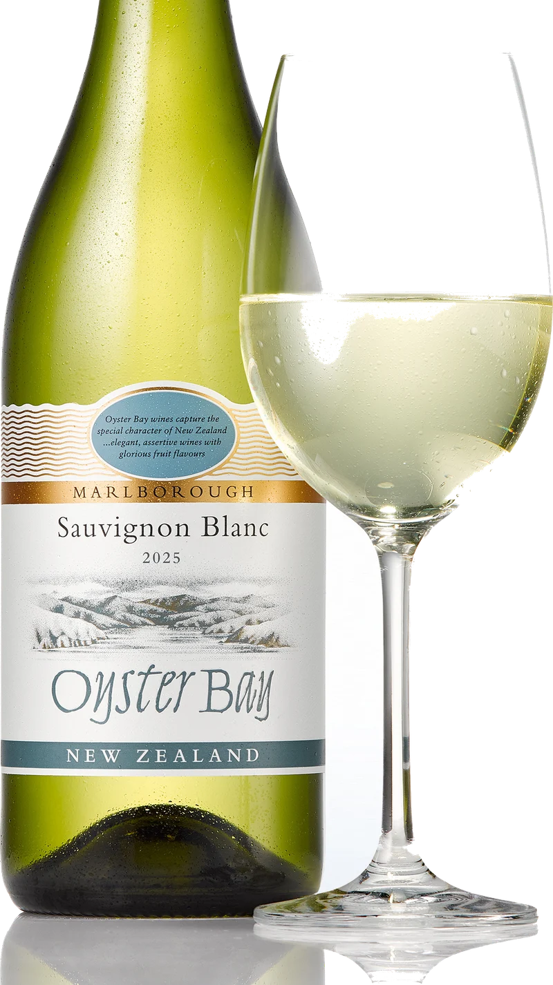 Oyster Bay Sauvignon Blanc bottle