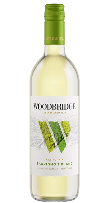 Woodbridge by Robert Mondavi Sauvignon Blanc bottle
