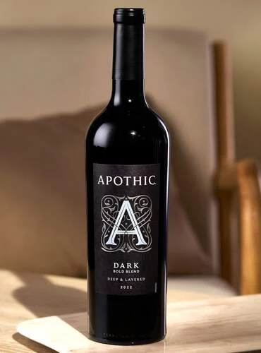 Apothic Dark Red Blend bottle