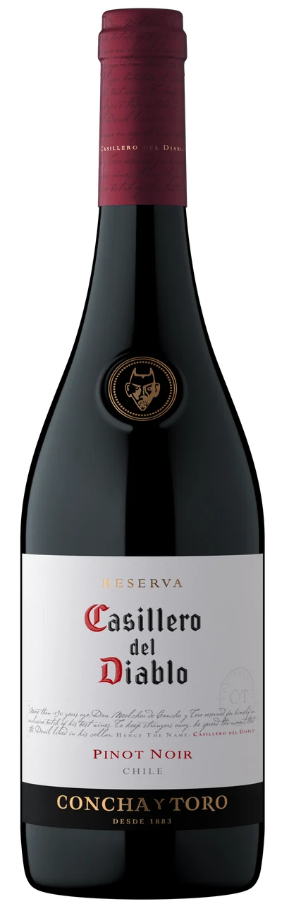 Vina Concha y Toro Casillero De Diablo Pinot Noir bottle