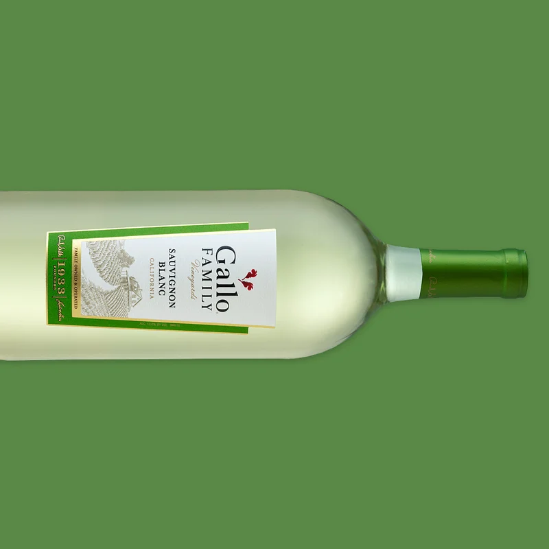 Gallo Family Vineyards Sauvignon Blanc bottle