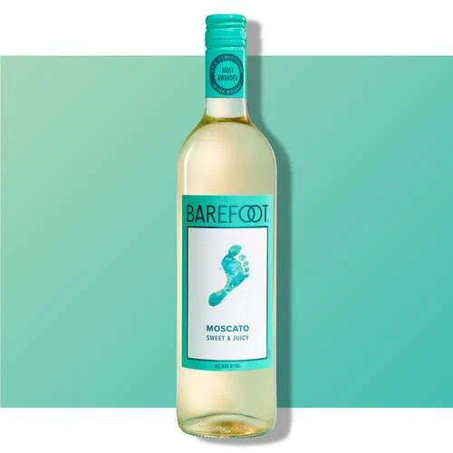Barefoot Cellars Moscato bottle